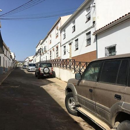 Agradable Casa Rural Con Suelos De Madera Villa Santa Olalla del Cala Eksteriør bilde