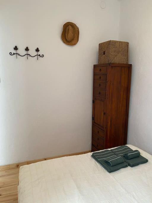 Agradable Casa Rural Con Suelos De Madera Santa Olalla del Cala Eksteriør bilde